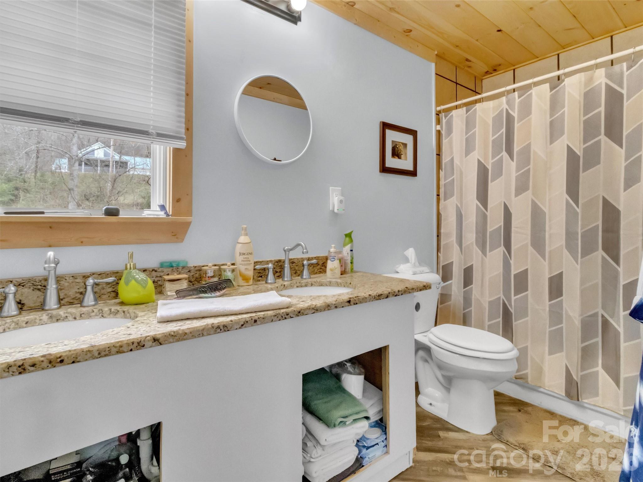 522 N River Road Sylva NC 28779
