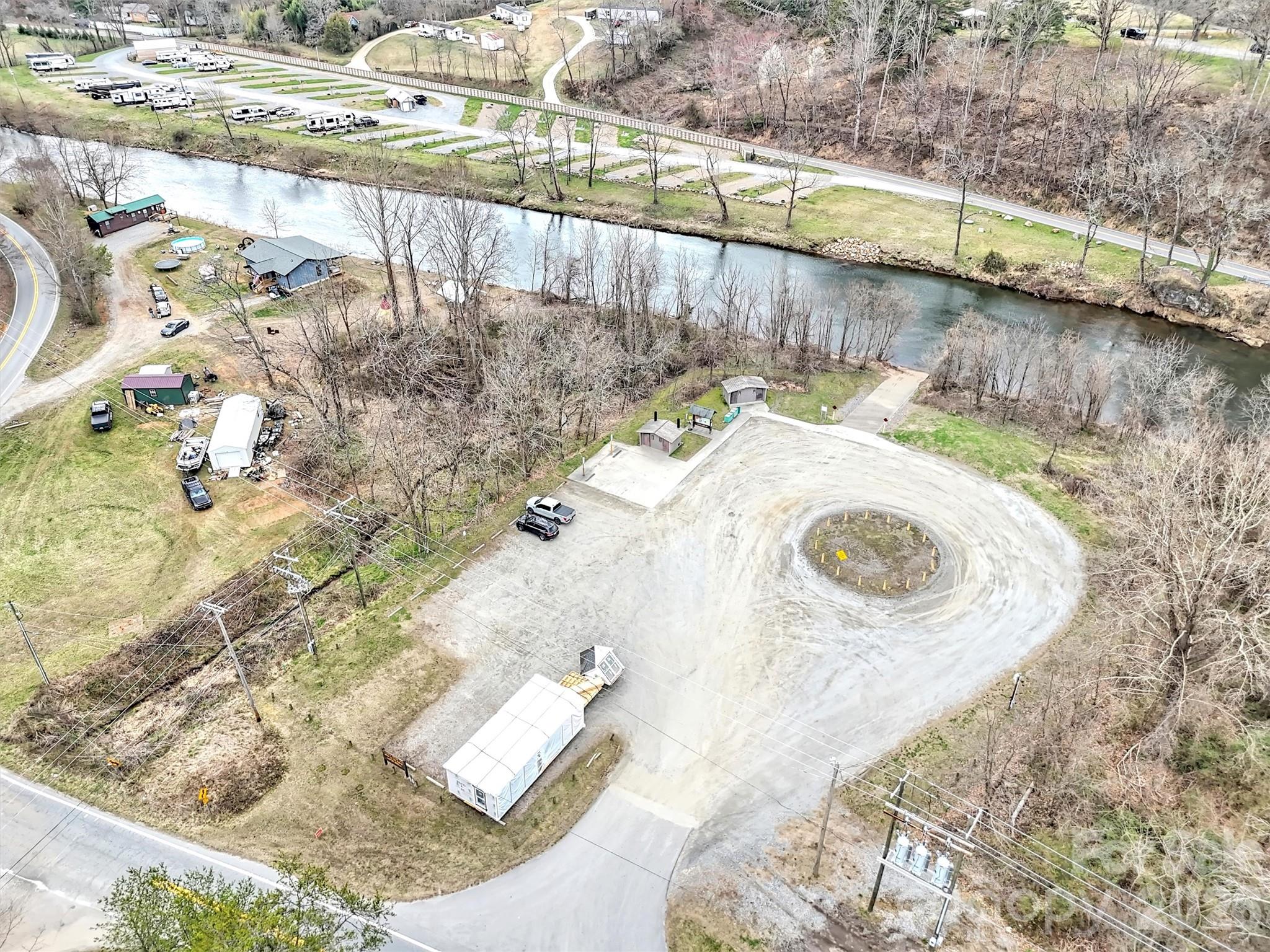 522 N River Road Sylva NC 28779