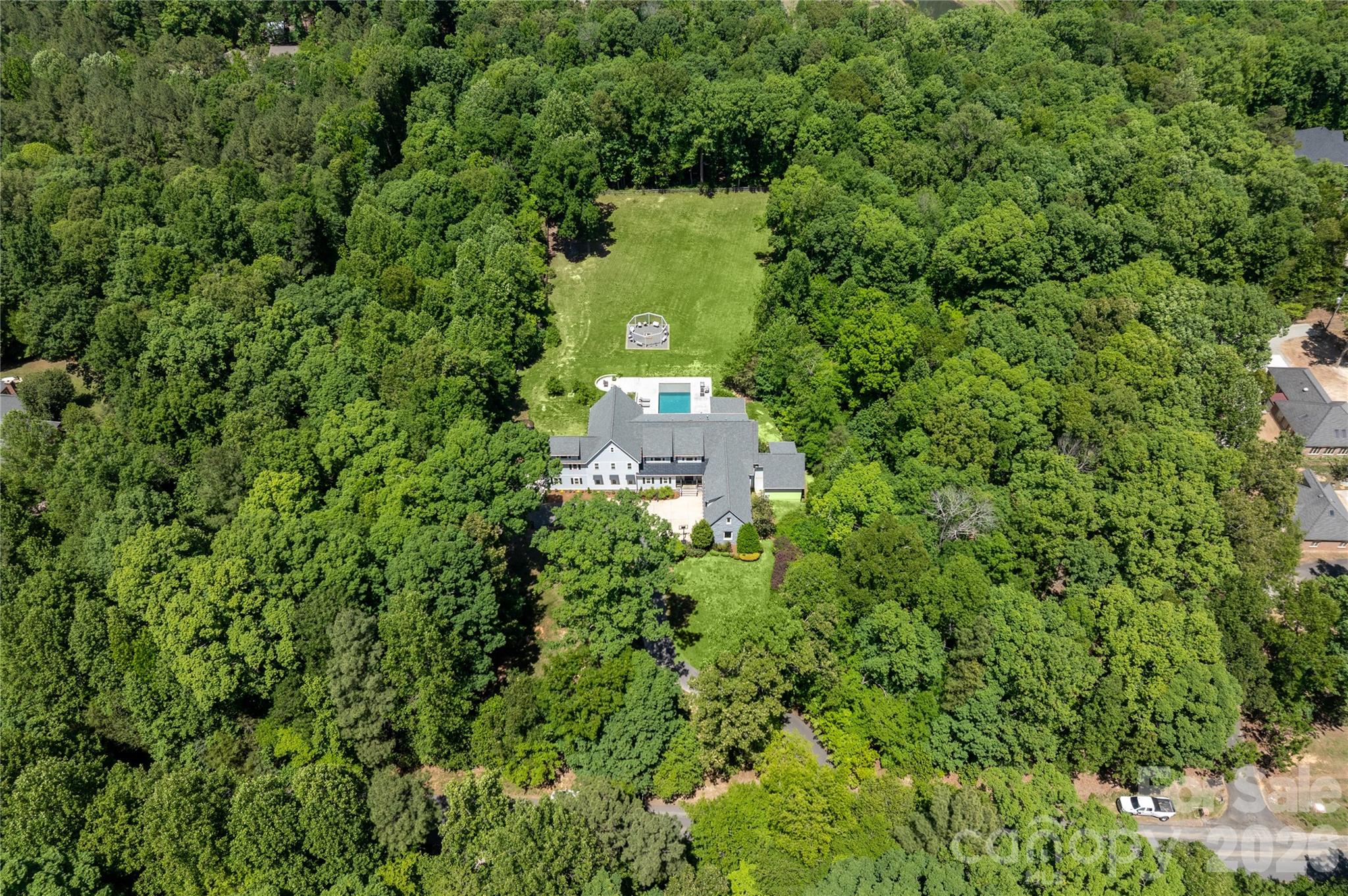8512 Prince Valiant Drive Waxhaw NC 28173