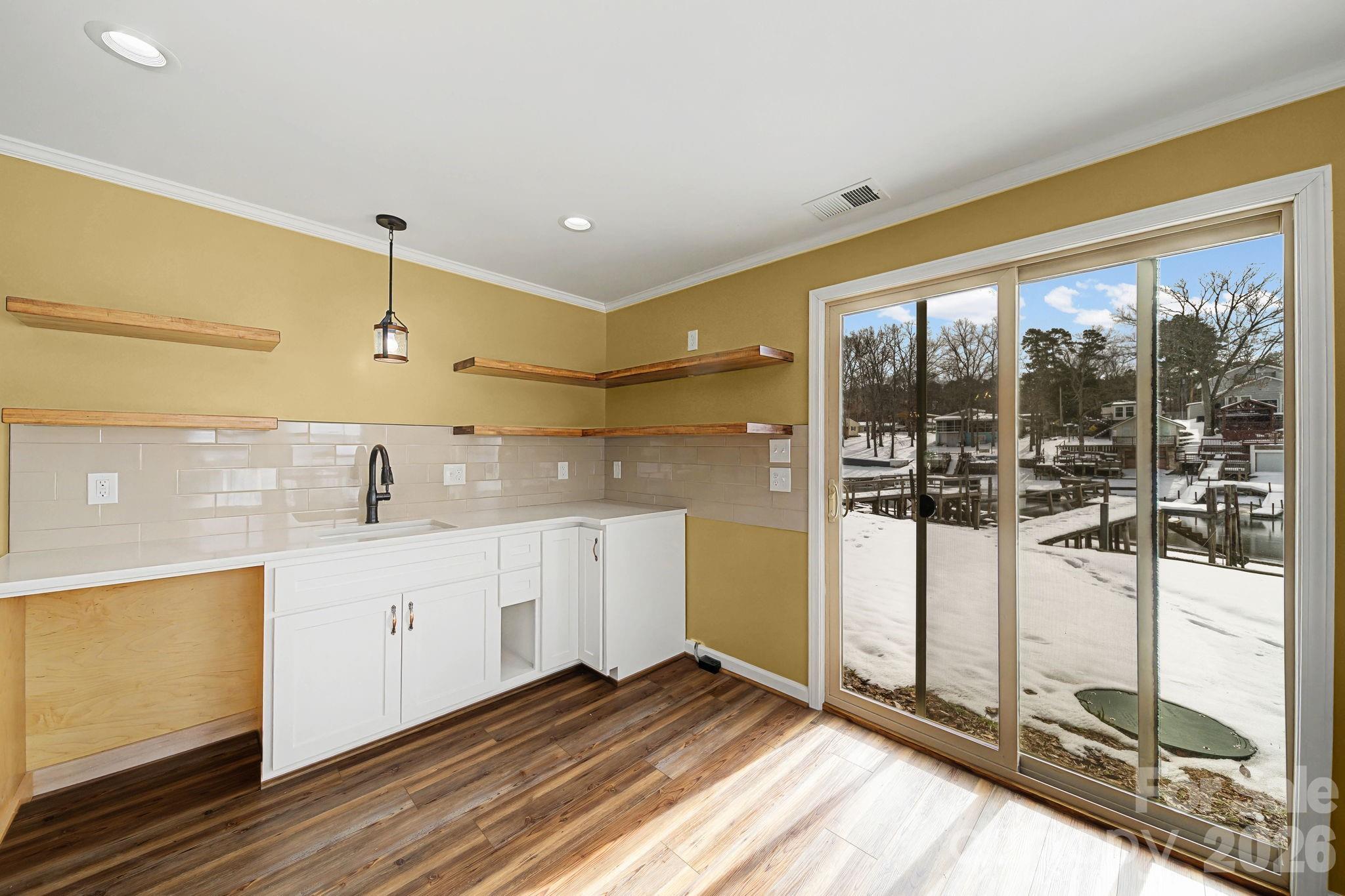 243 Shore Lane Lexington NC 27292