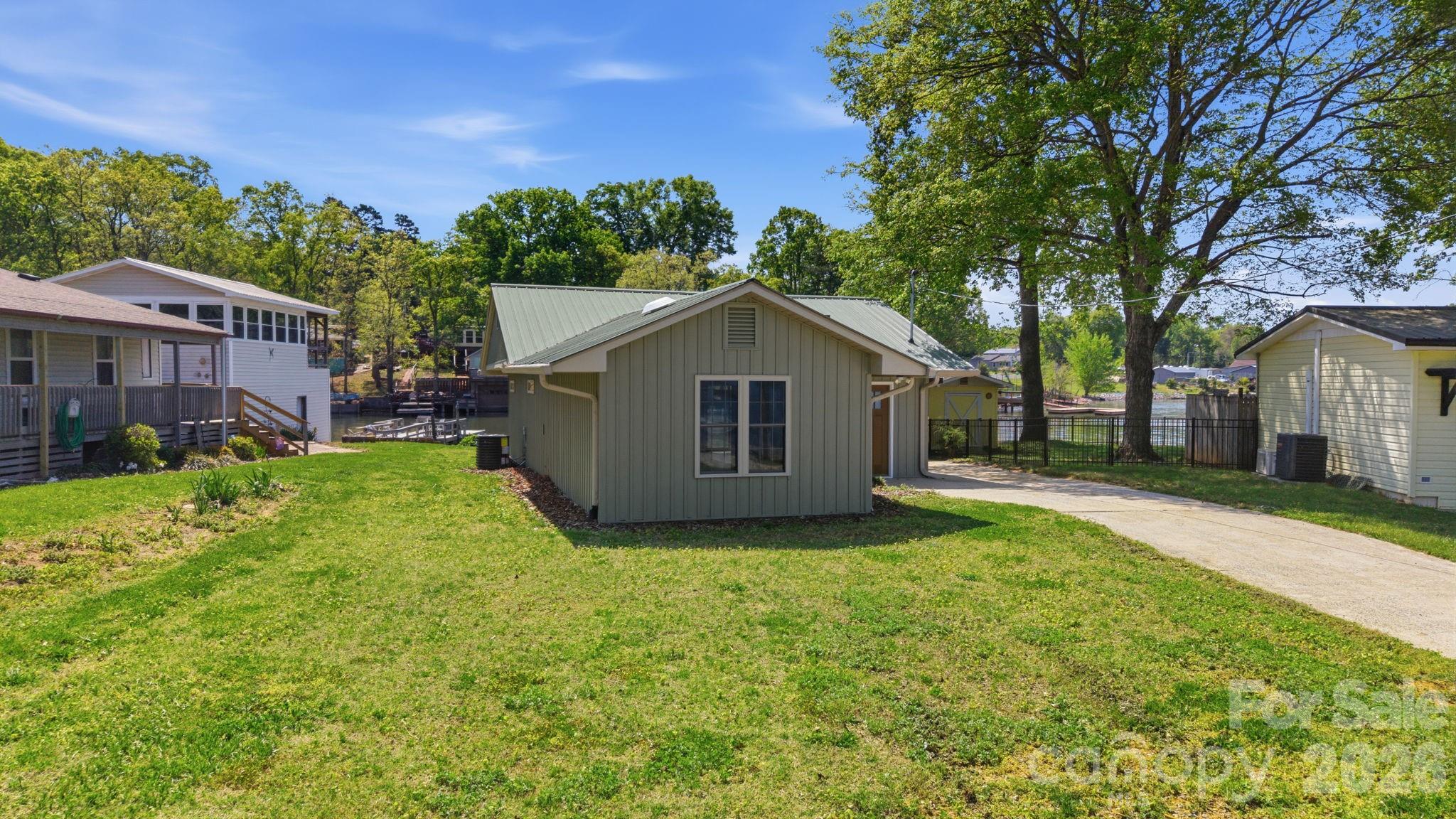 243 Shore Lane Lexington NC 27292