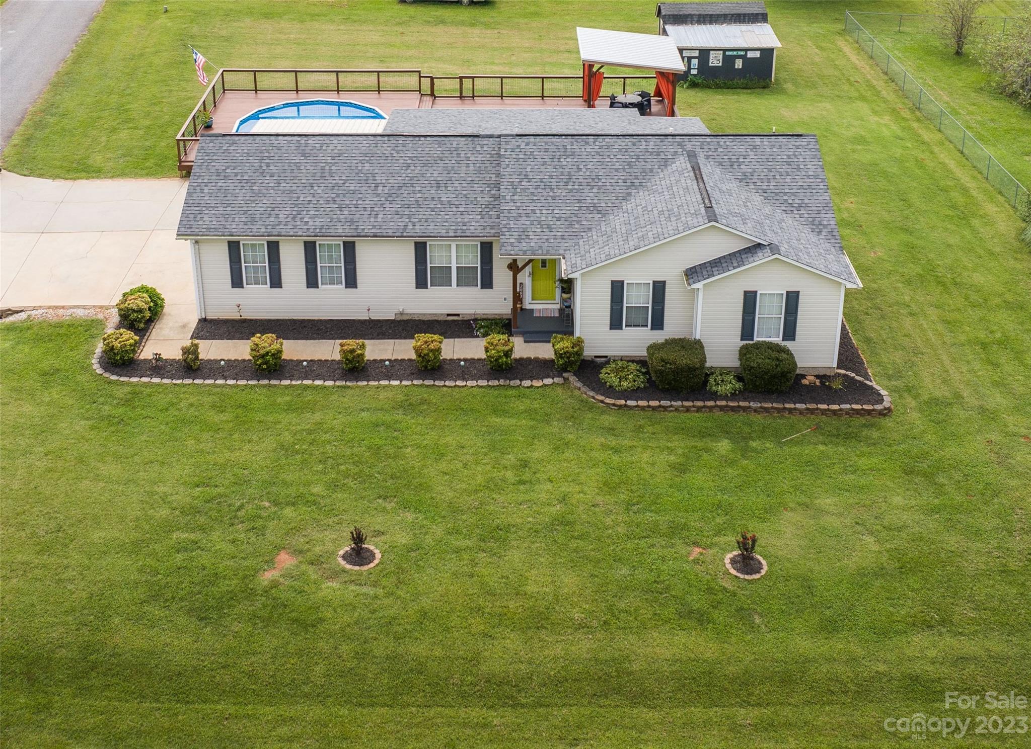 2063 Rocketts Way Newton NC 28658