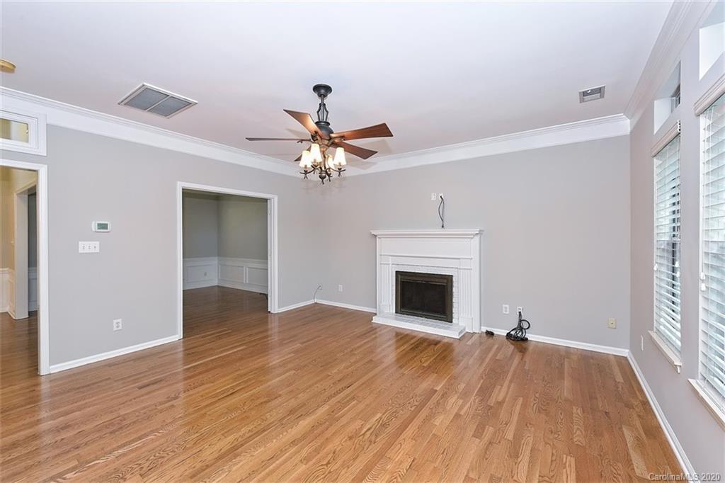 2719 Parham Place Charlotte NC 28270