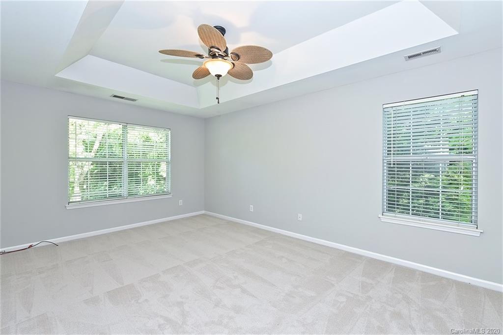 2719 Parham Place Charlotte NC 28270