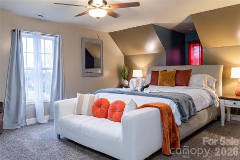 39 Kirkland Drive Asheville NC 28805