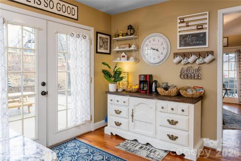 39 Kirkland Drive Asheville NC 28805