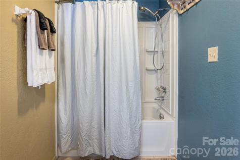 39 Kirkland Drive Asheville NC 28805