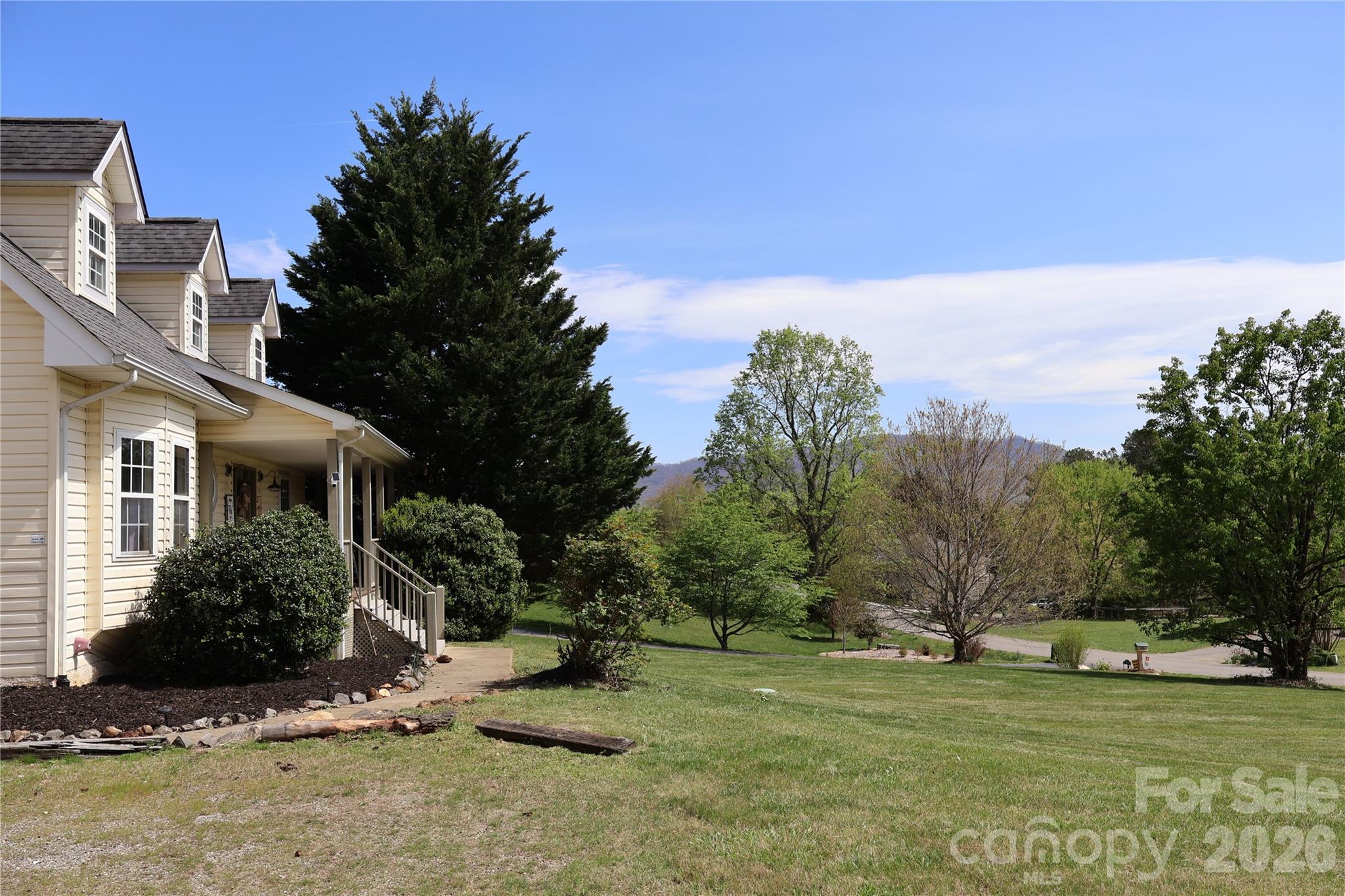 39 Kirkland Drive Asheville NC 28805