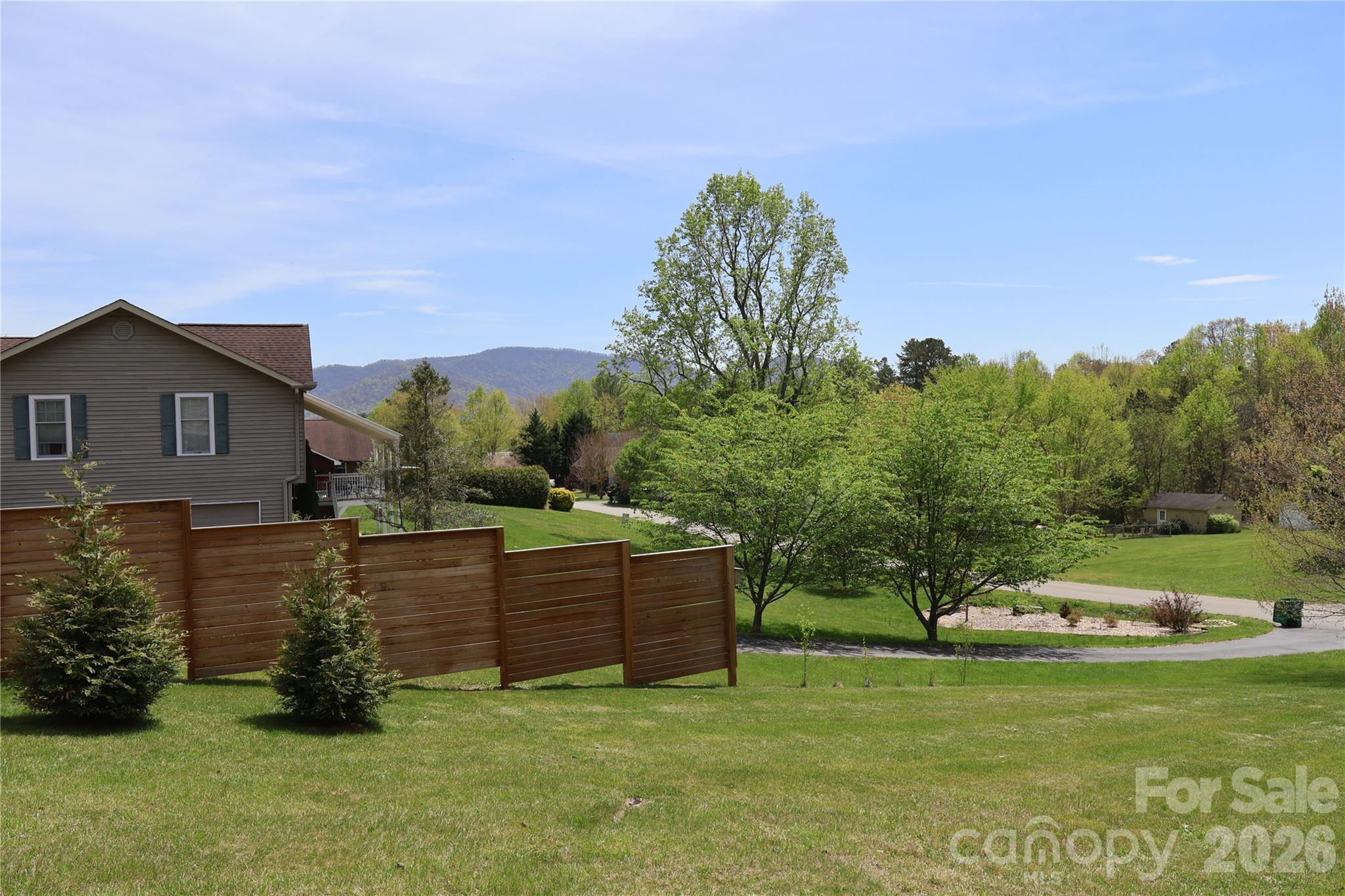 39 Kirkland Drive Asheville NC 28805