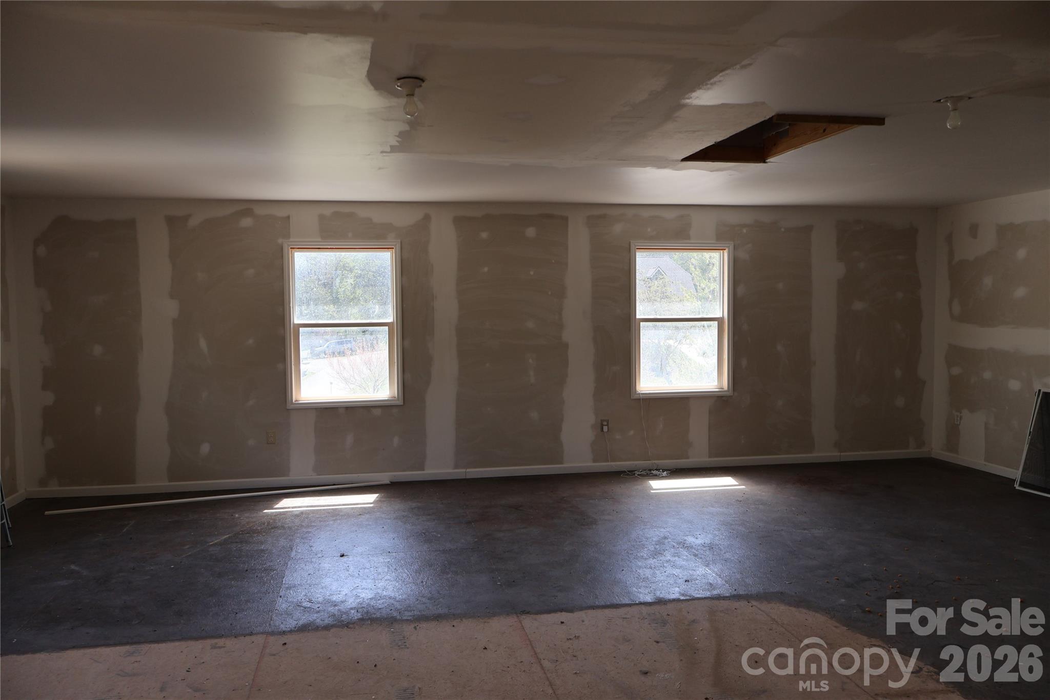 39 Kirkland Drive Asheville NC 28805