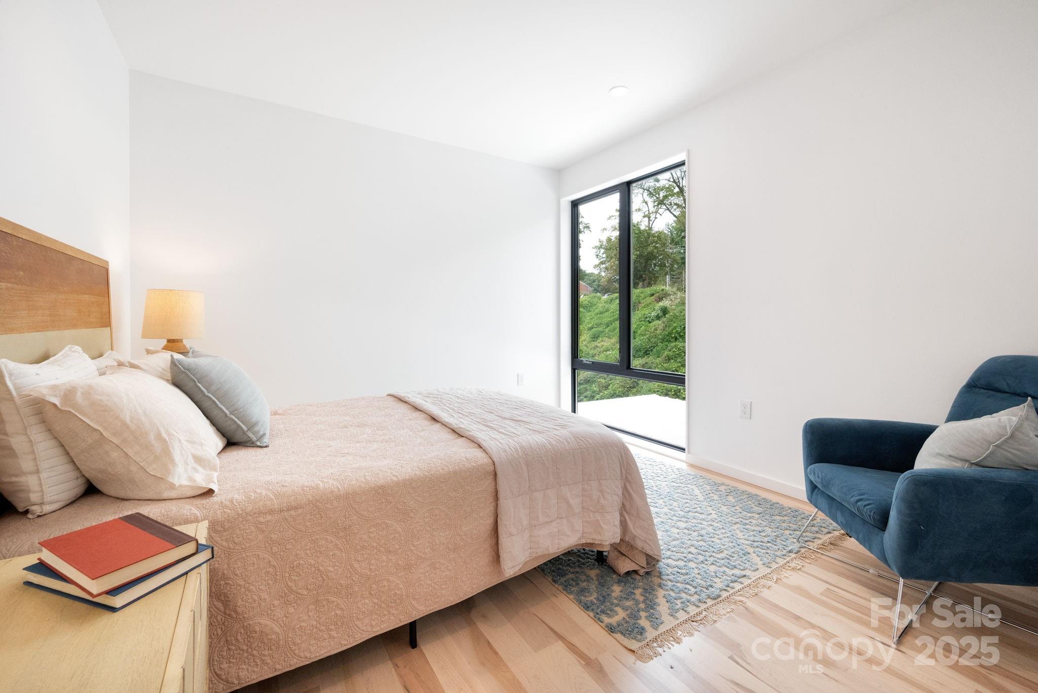 7 Haith Drive Asheville NC 28801