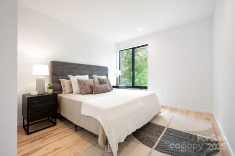 7 Haith Drive Asheville NC 28801