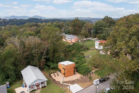 7 Haith Drive Asheville NC 28801