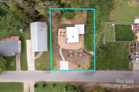 7 Haith Drive Asheville NC 28801