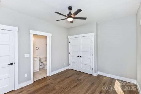 105 Sheila Wynne Drive Fletcher NC 28732