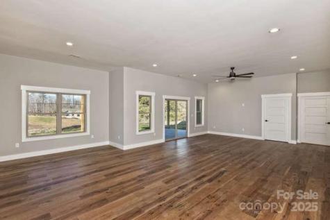 105 Sheila Wynne Drive Fletcher NC 28732
