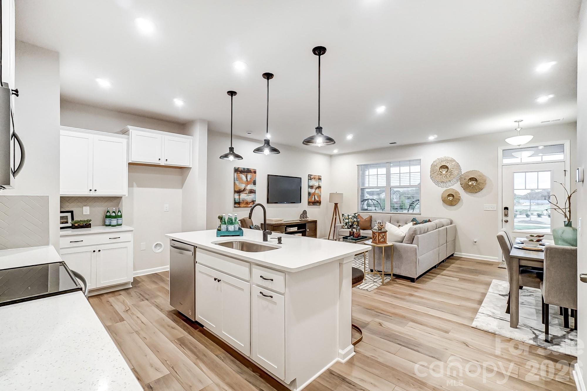 3822 Cheyney Park Drive Charlotte NC 28269