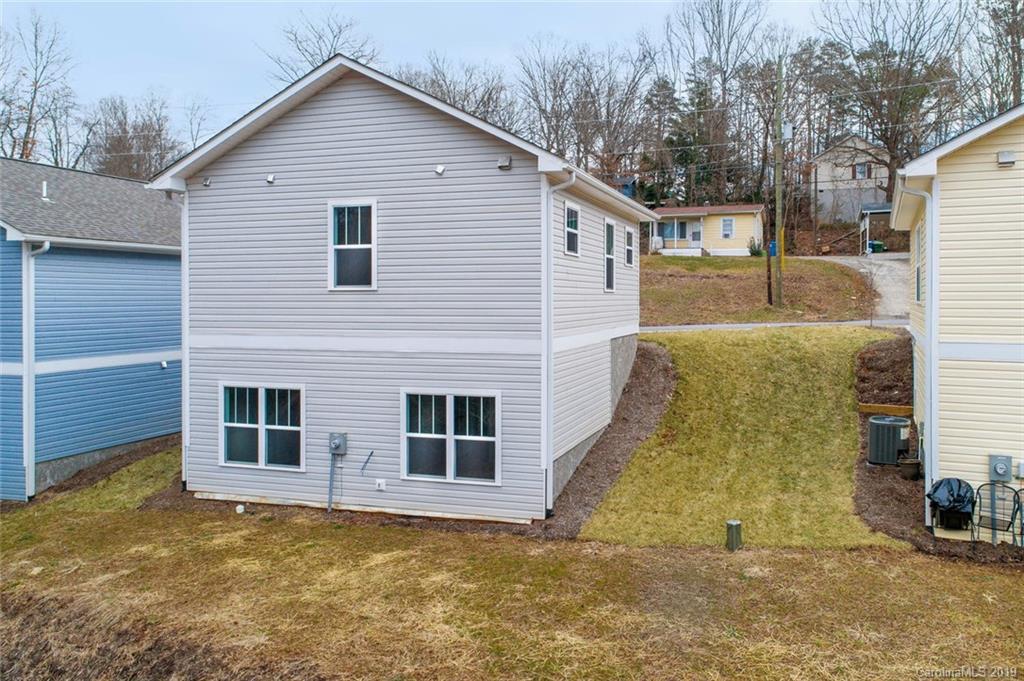 389 Caribou Road Asheville NC 28803