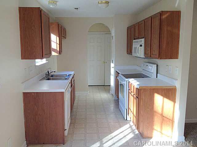 11106 Olde English Drive Charlotte NC 28216