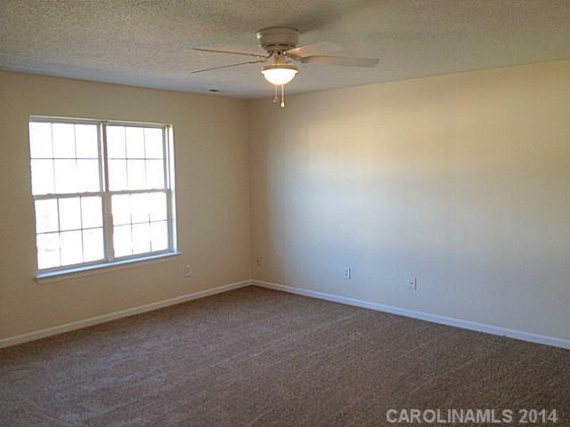 11106 Olde English Drive Charlotte NC 28216