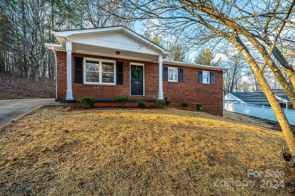 1320 Idlewood Street SW Lenoir NC 28645