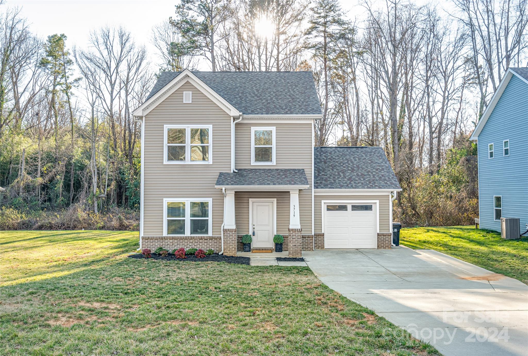 3719 Small Avenue Charlotte NC 28269