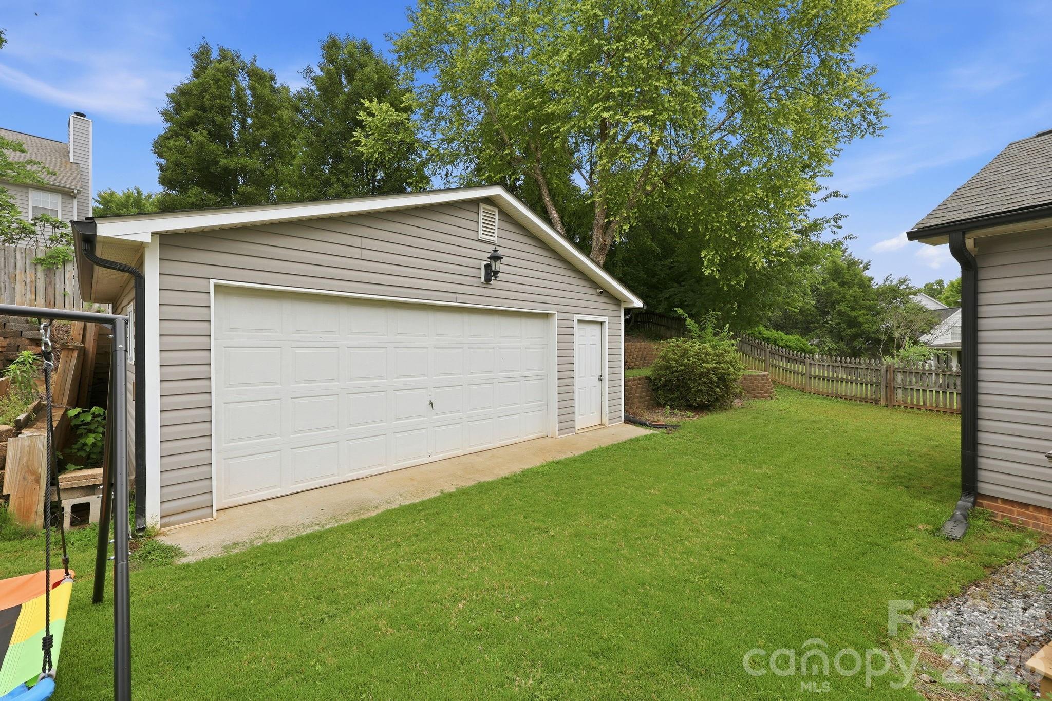 1955 Stratton Court Kannapolis NC 28081