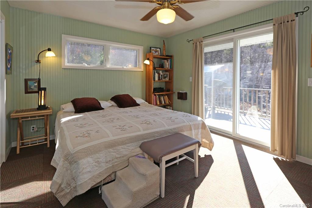 50 Bartlett Mountain Road Asheville NC 28805