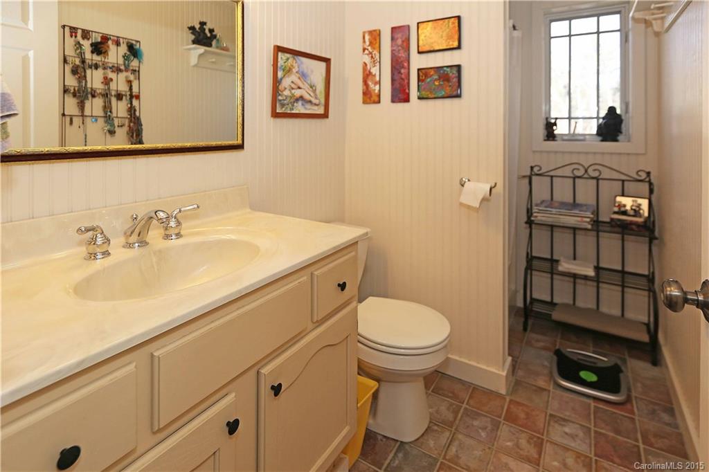 50 Bartlett Mountain Road Asheville NC 28805