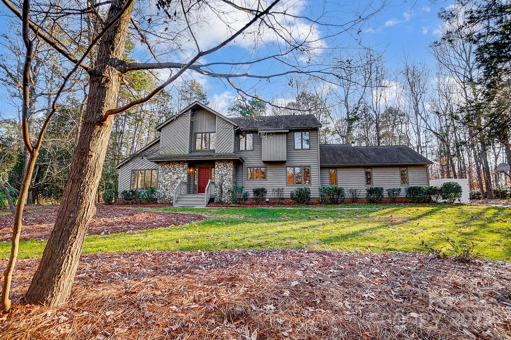 9435 Squirrel Hollow Lane Charlotte NC 28270