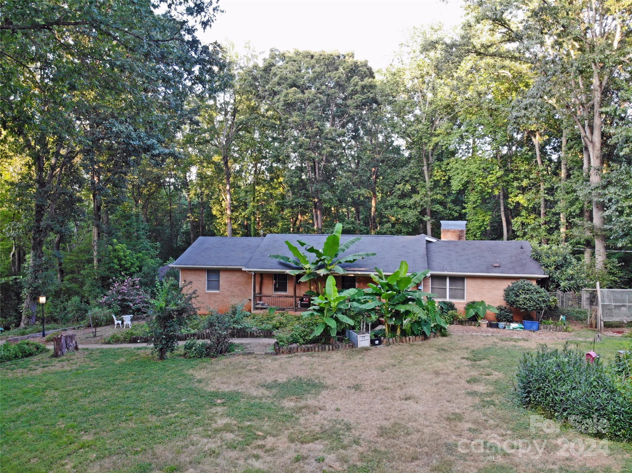 8628 Lochinvar Drive Charlotte NC 28227