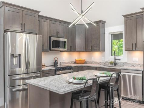 71 Scott Meadows Drive Asheville NC 28806