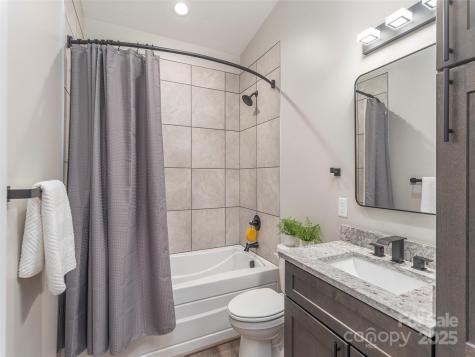 71 Scott Meadows Drive Asheville NC 28806