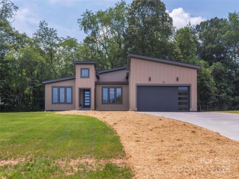 71 Scott Meadows Drive Asheville NC 28806