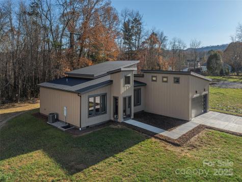 71 Scott Meadows Drive Asheville NC 28806