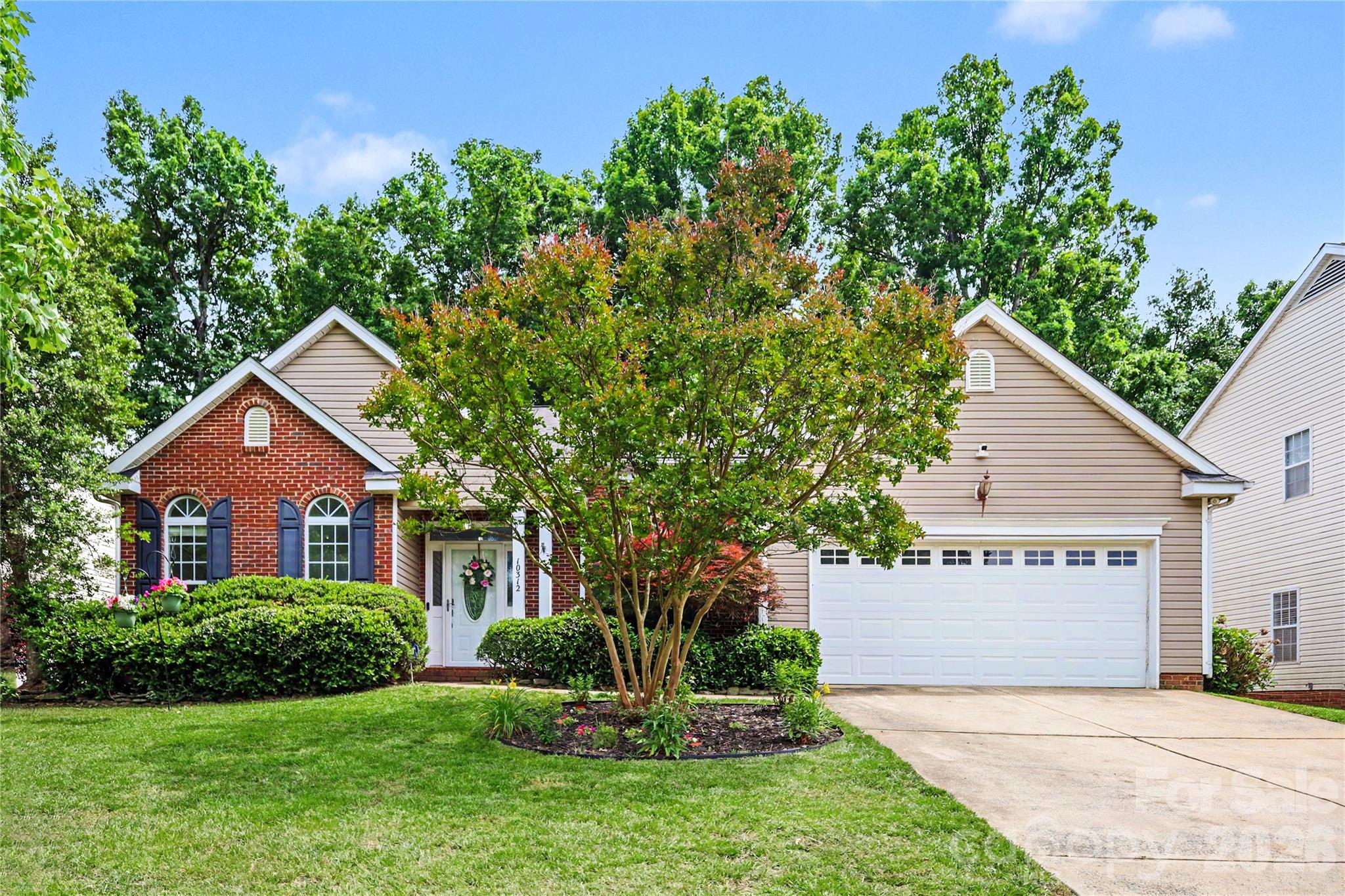 10312 Fairbourne Court Charlotte NC 28269