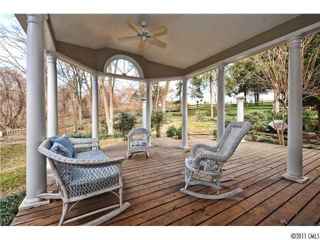 2608 Fernbank Drive Charlotte NC 28226