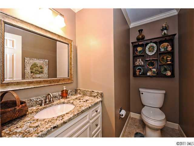 2608 Fernbank Drive Charlotte NC 28226
