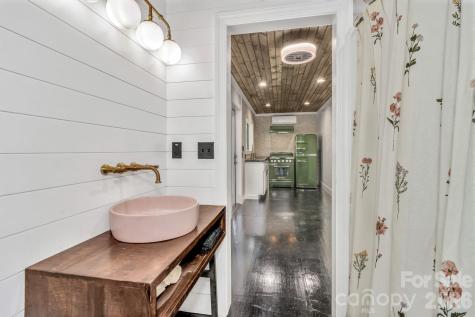 1115 Paint Rock Road Hot Springs NC 28743