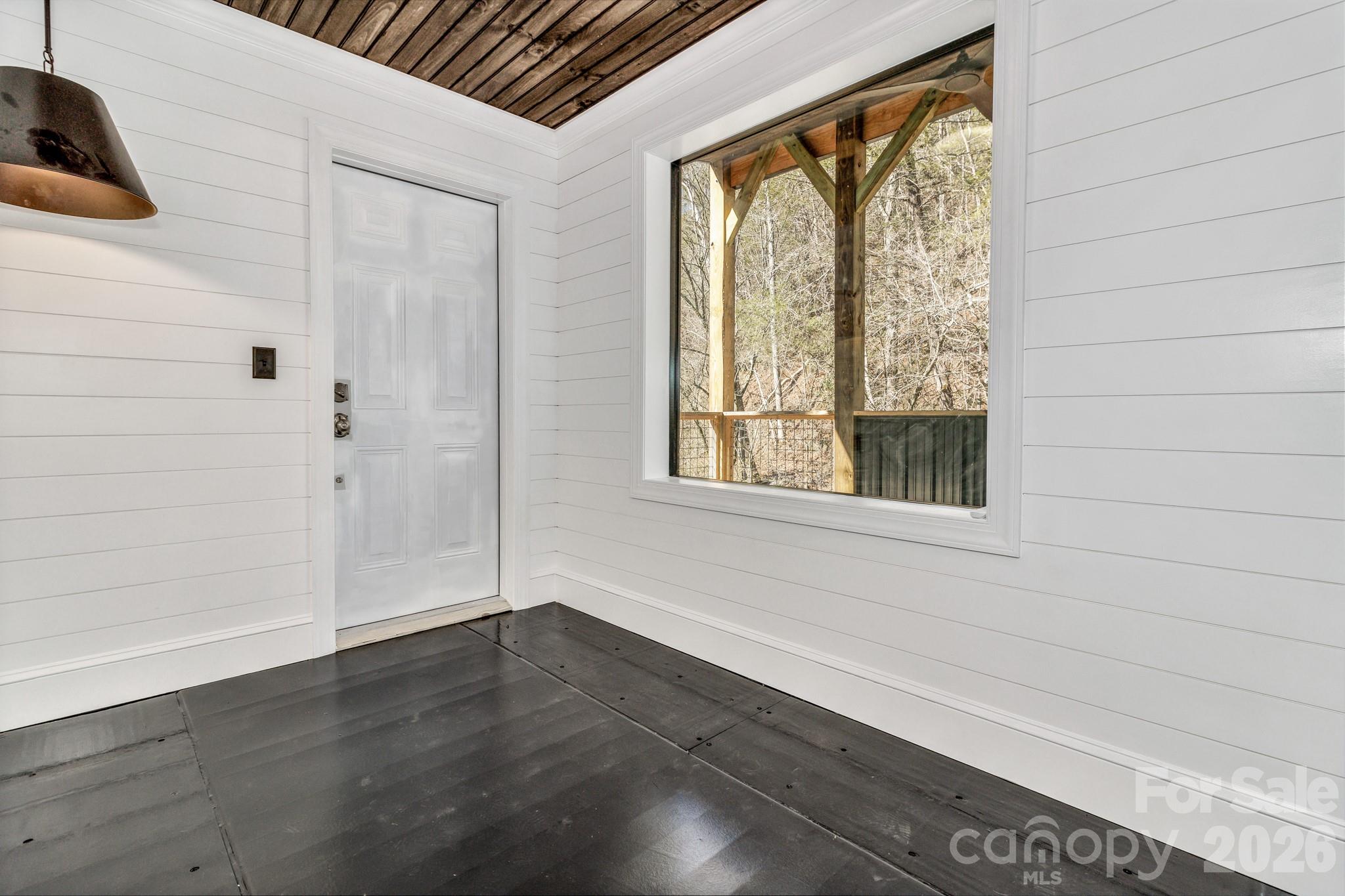 1115 Paint Rock Road Hot Springs NC 28743
