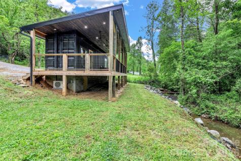 1115 Paint Rock Road Hot Springs NC 28743