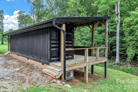 1115 Paint Rock Road Hot Springs NC 28743