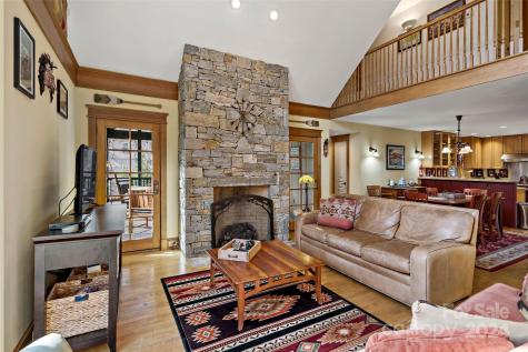 410 S Cherokee Avenue Black Mountain NC 28711