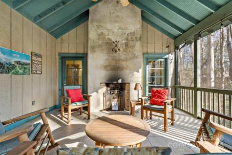 410 S Cherokee Avenue Black Mountain NC 28711