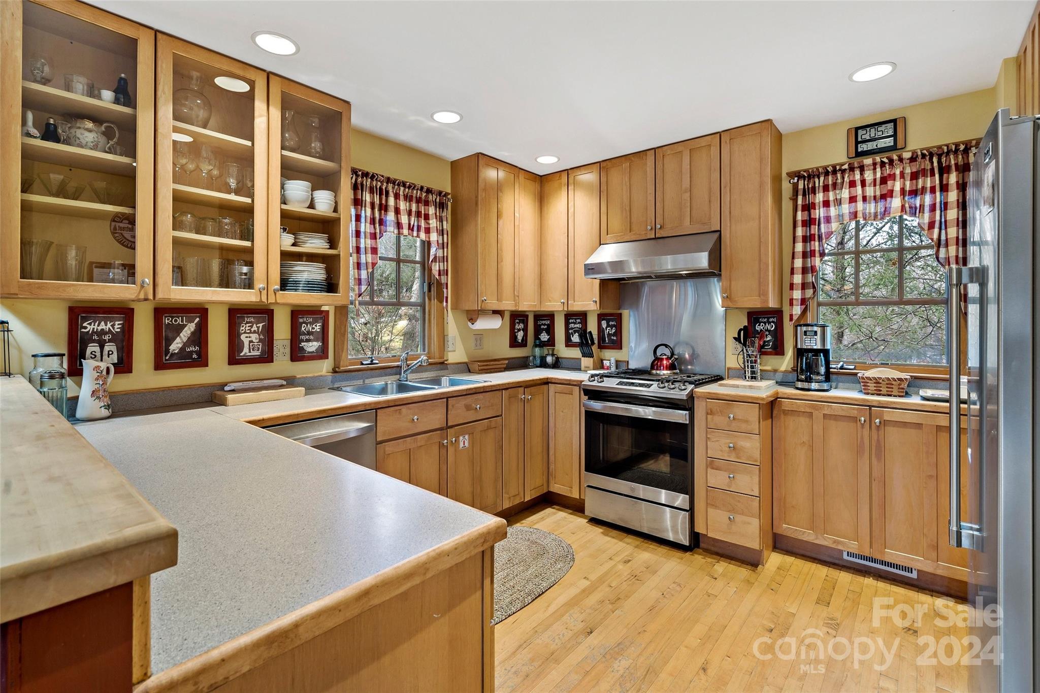 410 S Cherokee Avenue Black Mountain NC 28711