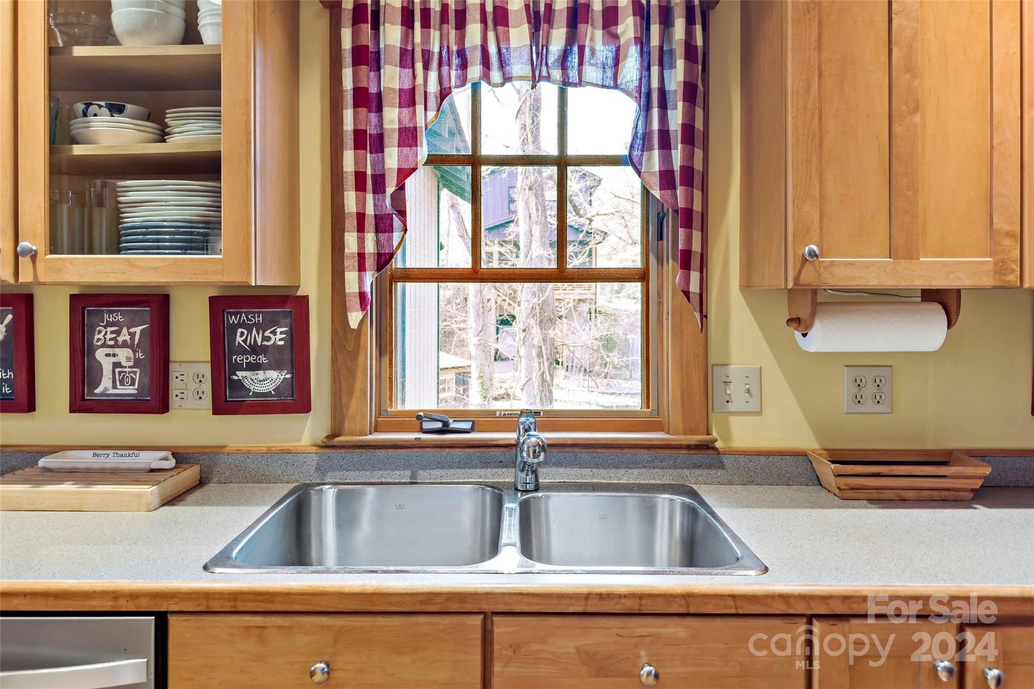 410 S Cherokee Avenue Black Mountain NC 28711