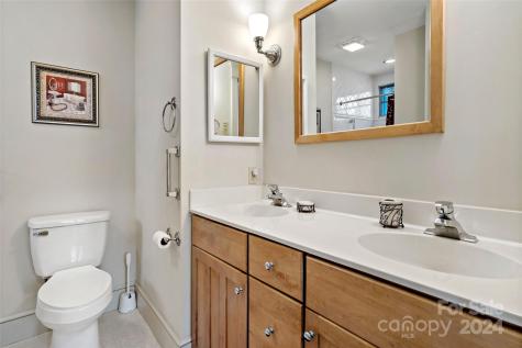 410 S Cherokee Avenue Black Mountain NC 28711