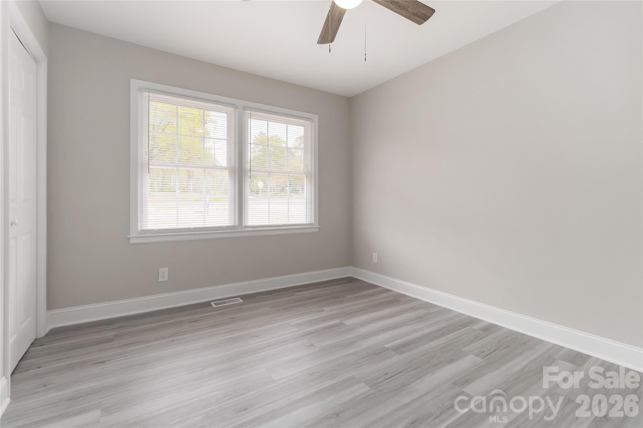 6726 Barrington Drive Charlotte NC 28215
