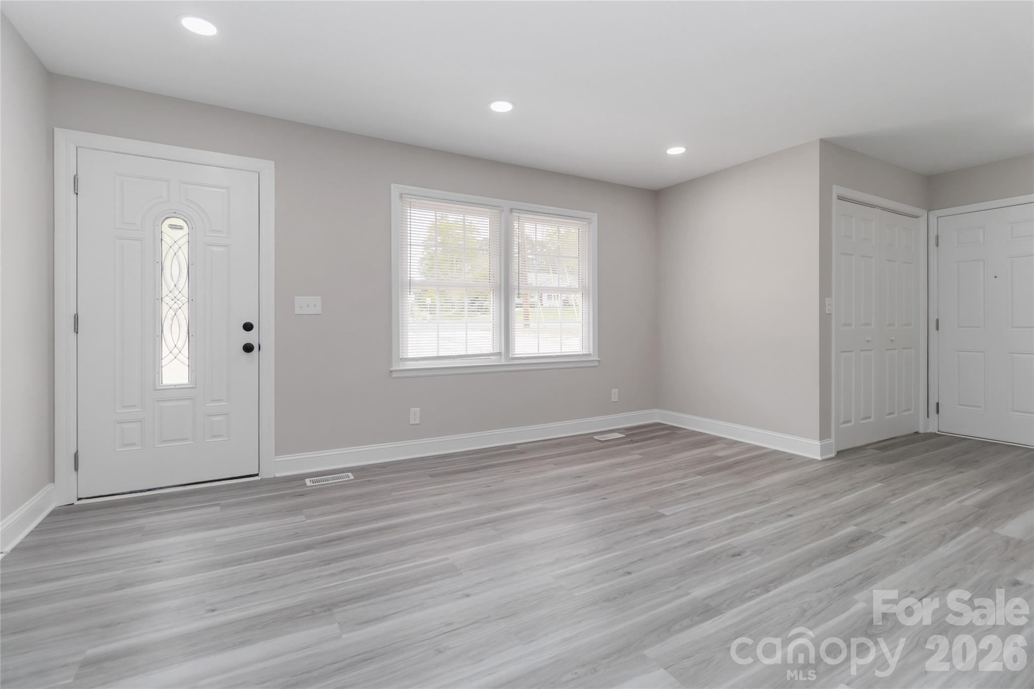 6726 Barrington Drive Charlotte NC 28215