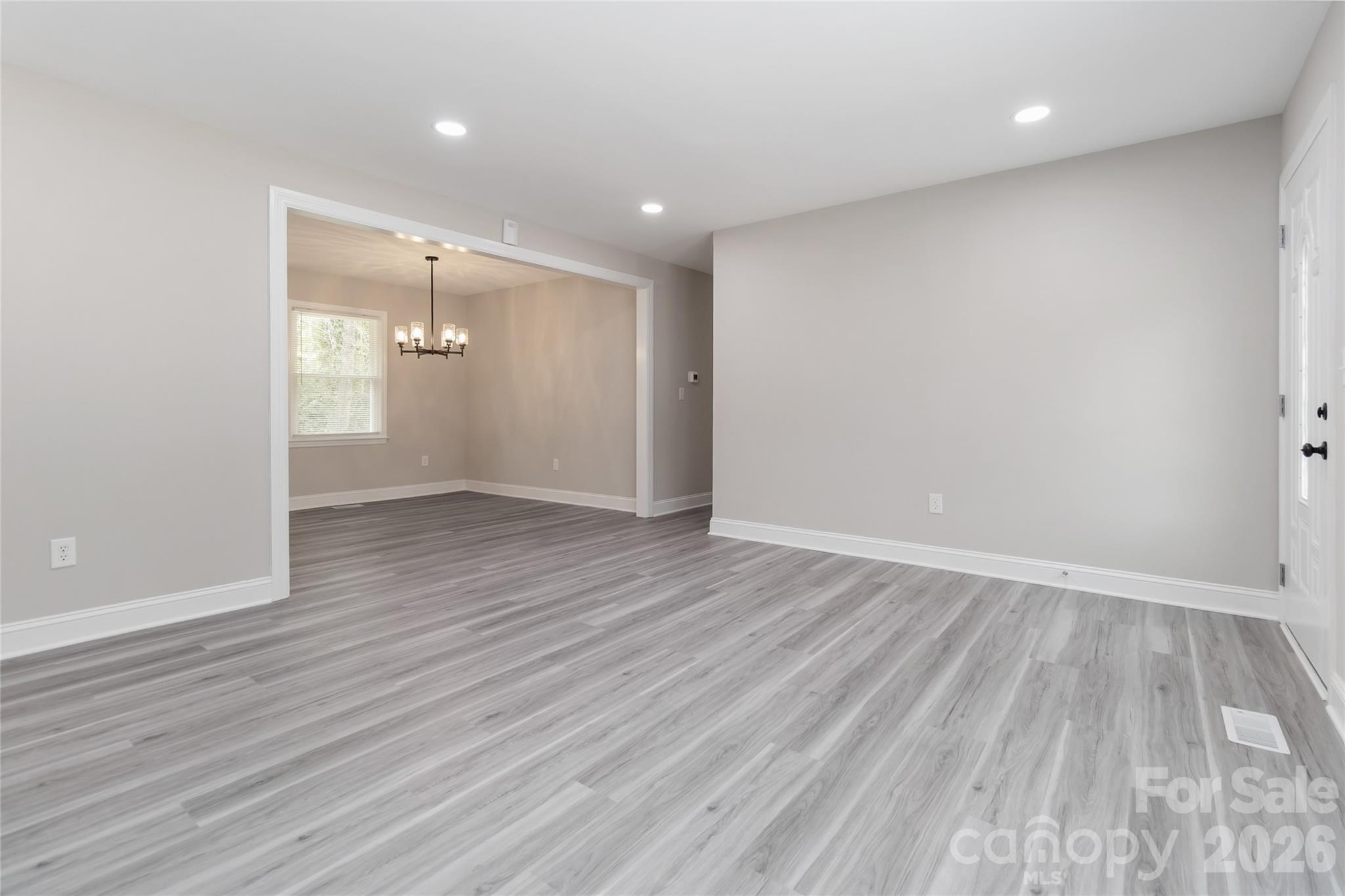 6726 Barrington Drive Charlotte NC 28215